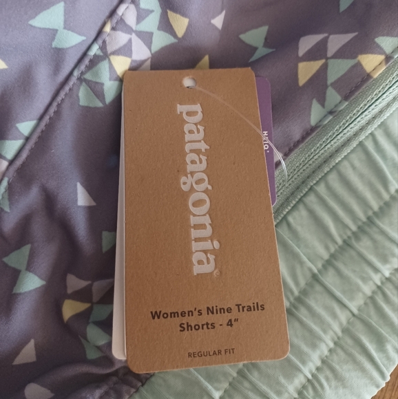 Patagonia Gray and Mint Patterned Shorts - Picture 10 of 10